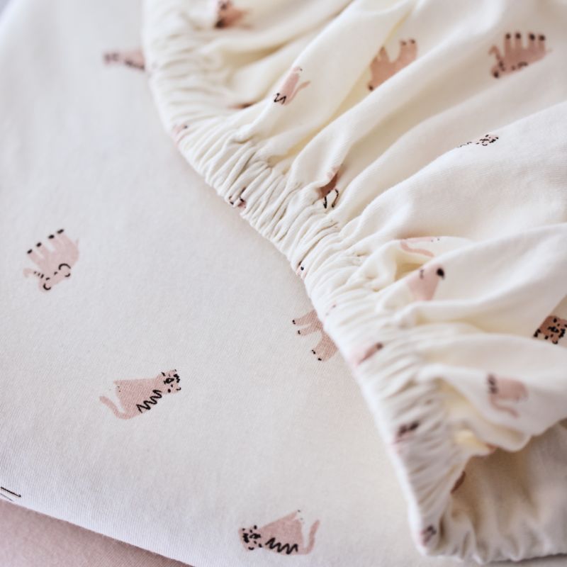Comfy Tee Critter Cuddle Pink 100% Organic Cotton Jersey Baby Crib Fitted Sheet - image 1 of 5