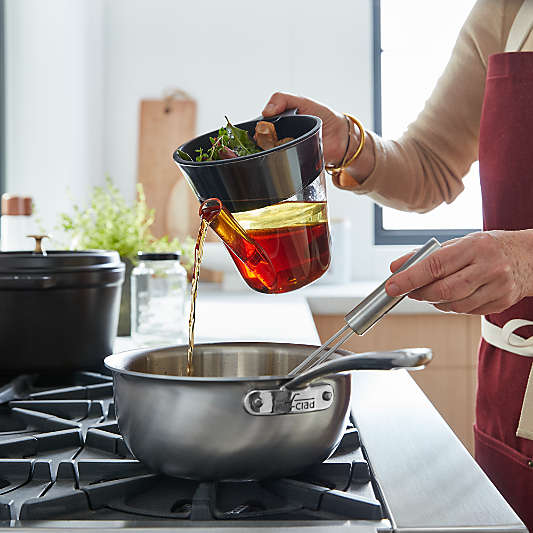 OXO ® 4-Cup Fat Separator