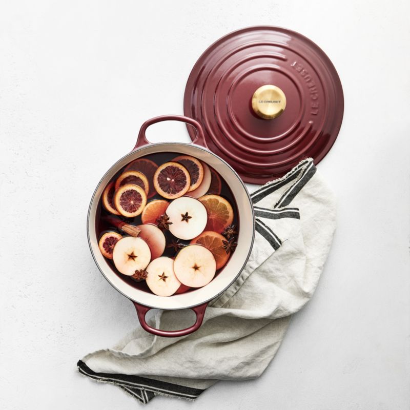 Le Creuset ® Classic -Liter/-Quart Rhône Enameled Cast Iron Dutch Oven