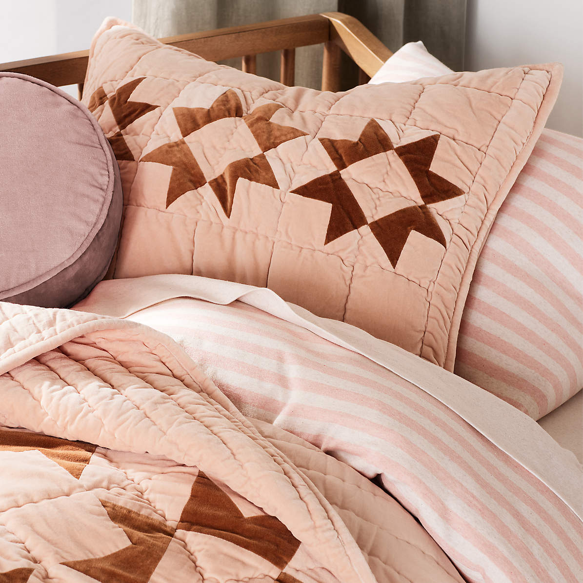 Pink velvet top pillow shams