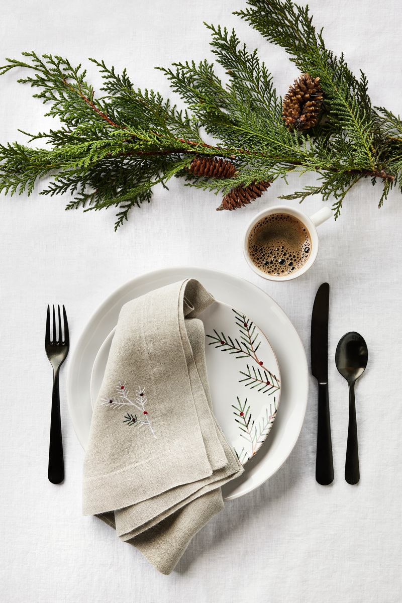 Jett 20Piece Flatware Set + Reviews Crate & Barrel Canada