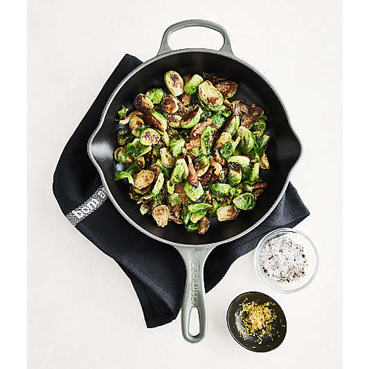 Le Creuset ® Signature 10.25"/ 26cm Thyme Enameled Cast Iron Skillet