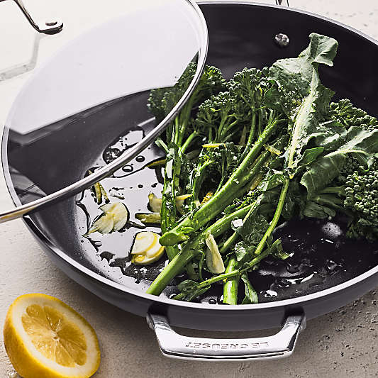 Le Creuset ® Essential Ceramic Non-Stick 12" Shallow Braiser with Glass Lid