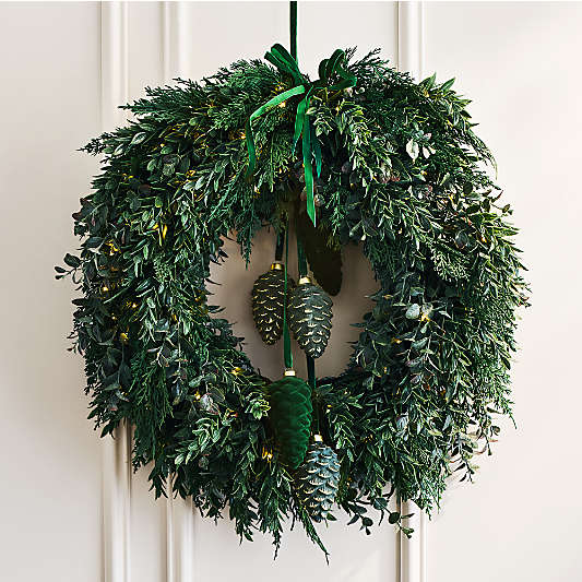 Faux Pre-Lit Cedar & Boxwood Wreath 28"