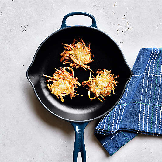 Le Creuset ® Signature 10.25" Nuit Enameled Cast Iron Skillet