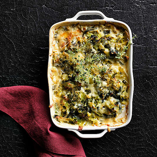 Marin 10"x7" White Stoneware Small Baker with Handles