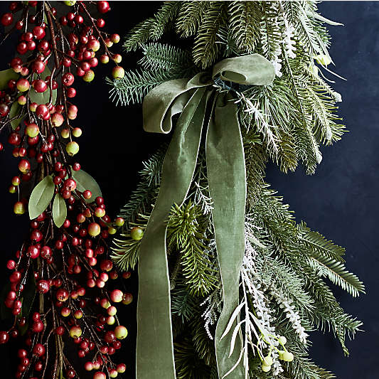 Faux Red Berry with Leaves Garland 6'