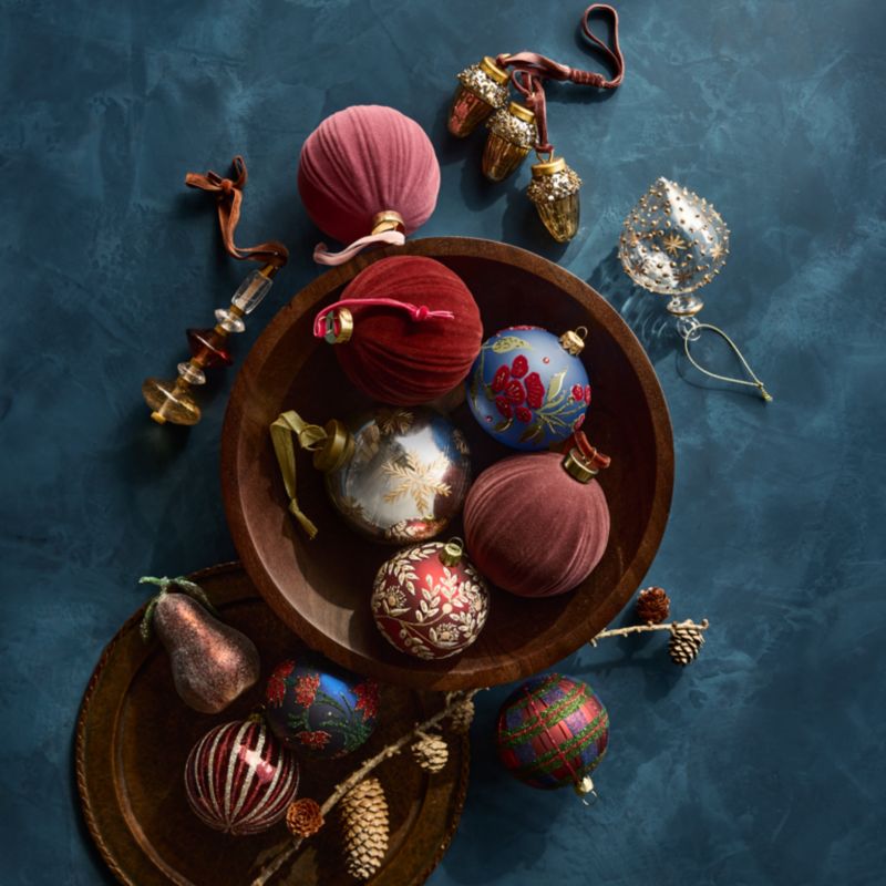 Acorn Cluster Christmas Tree Ornament - image 1 of 2