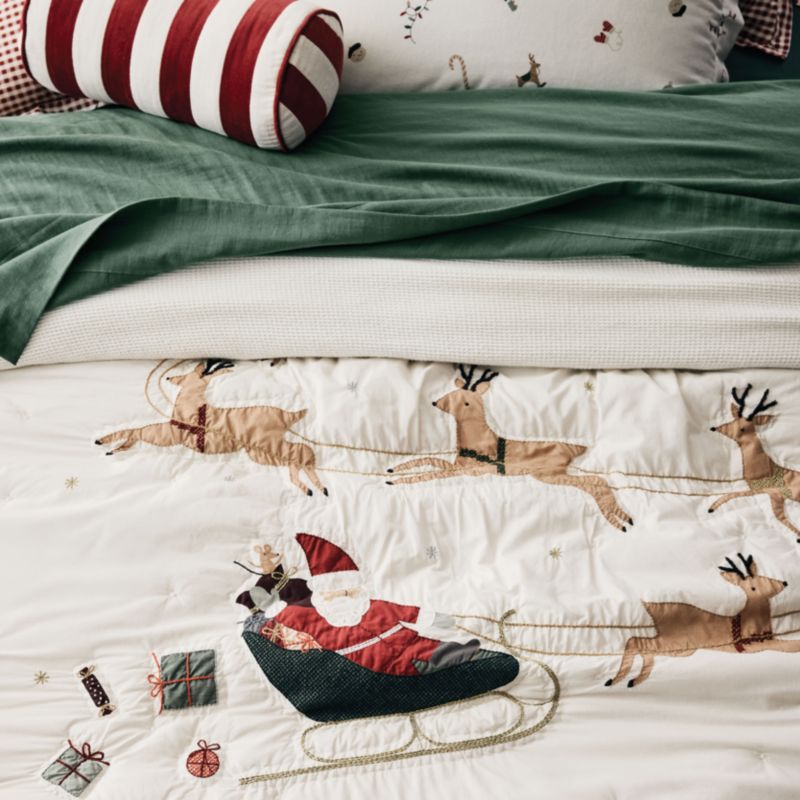 Santa's Snowy Flight Kids Full/Queen Quilt - image 2 of 9