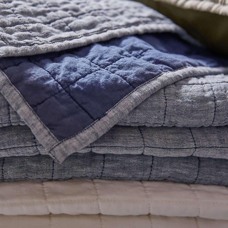 Linen quilted blanket top