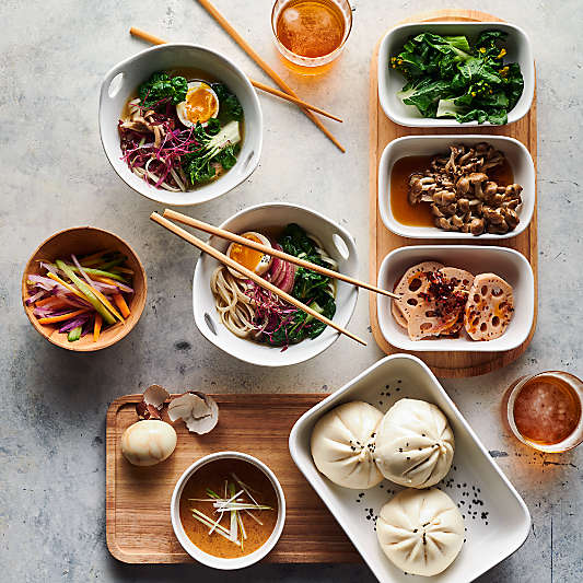 6.5" Kai Noodle Bowl with Chopsticks