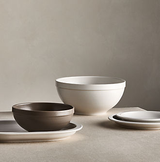 Villa Dinnerware Collection