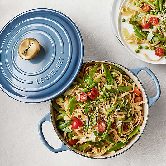 Le Creuset ® Signature 3.5-Qt. Chambray Enameled Cast Iron Braiser