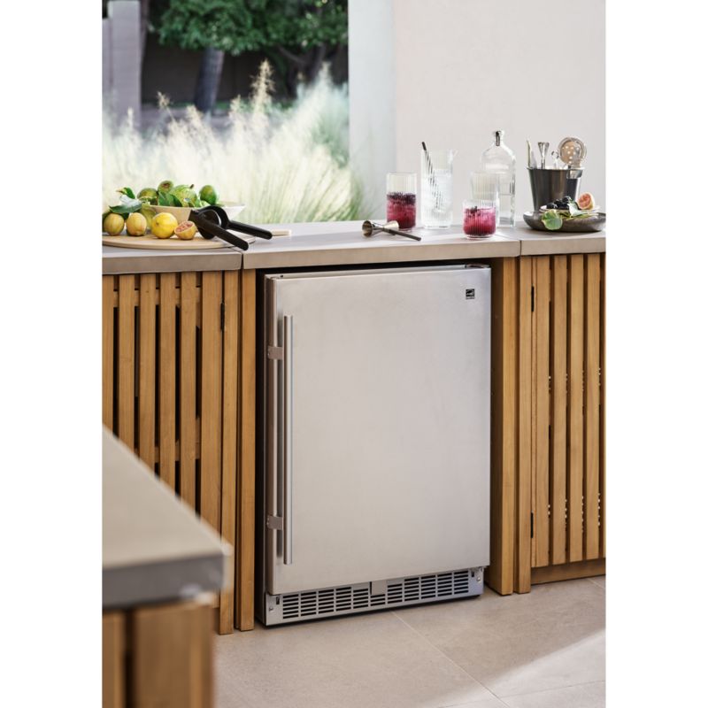 Silhouette Pro Outdoor Kegerator Keg Cooler Crate & Barrel