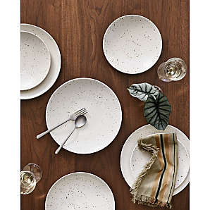 Crate and barrel 60 outlet inch round table