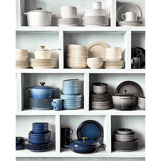 Le Creuset ® 16-Piece Meringue Dinnerware Set
