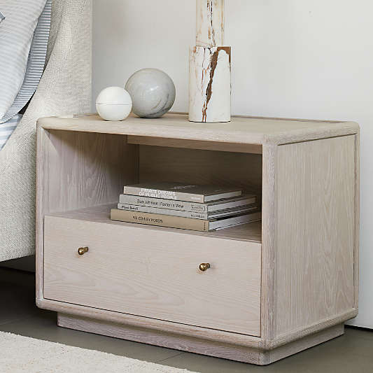 Lafayette 32" Whitewashed Wood Charging Nightstand