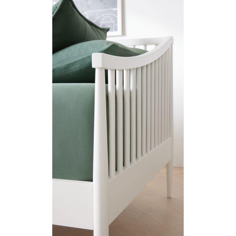 Hampshire Spindle White Wood Kids Daybed - image 5 of 14