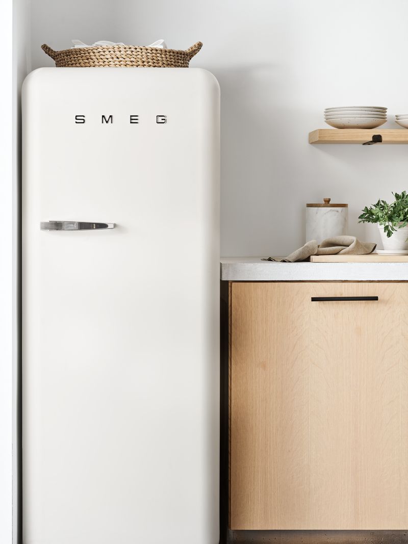 SMEG FAB 28 Matte White Refrigerator - image 1 of 12