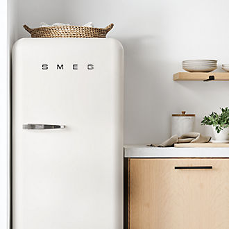 Refrigerators, Wine & Beer Fridges