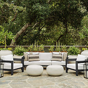 Crate and barrel outdoor pillows 2025