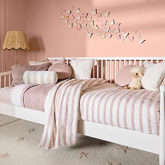 Hampshire White Wood Spindle Kids Daybed