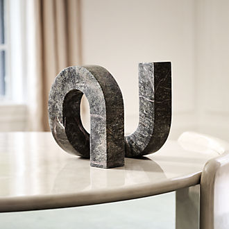 Decorative Sculptures & Figurines