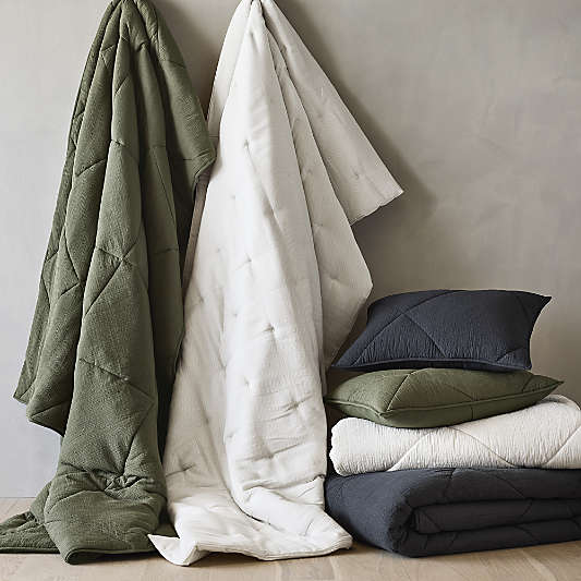 Aire Cotton Crinkle Matelasse Burnt Green Comforters