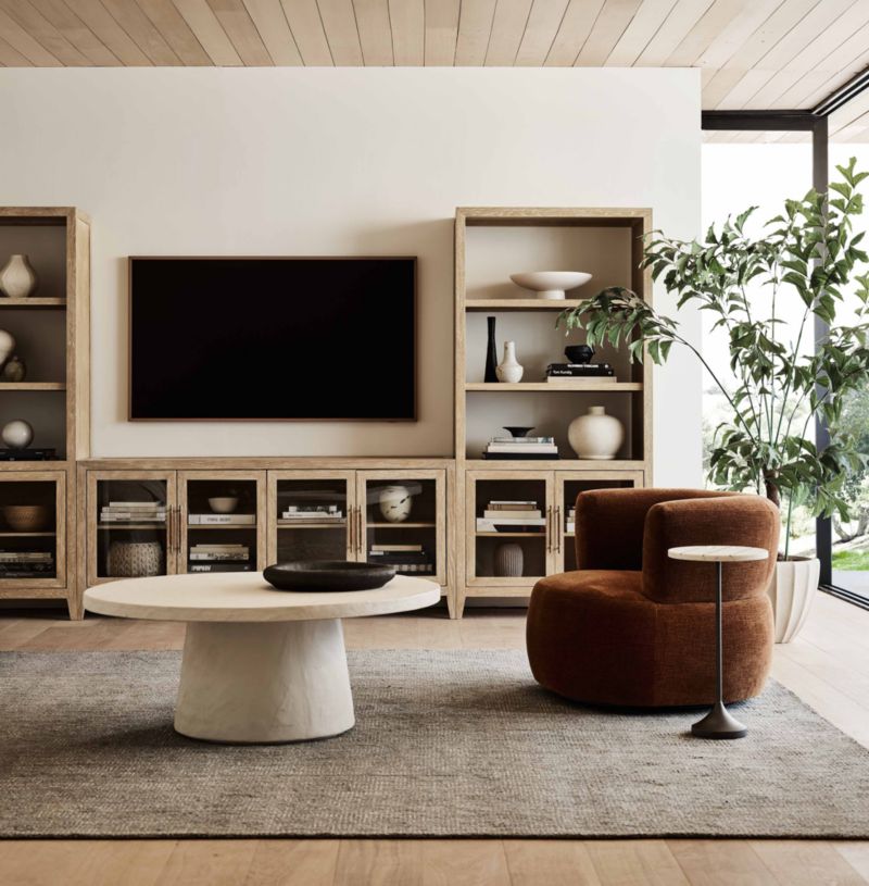 Bookcases & Shelves