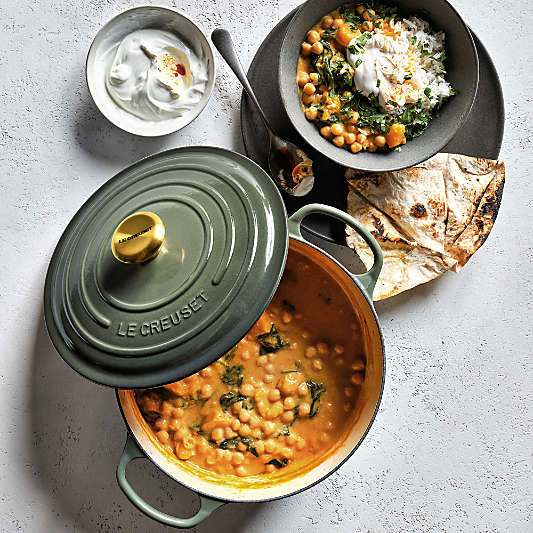 Le Creuset ® Signature 5.5-Qt. Thyme Enameled Cast Iron Round Dutch Oven