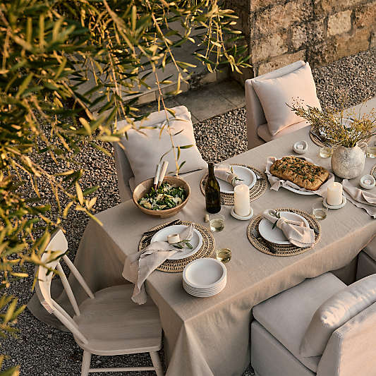 Villa White Stoneware Dinner Plate