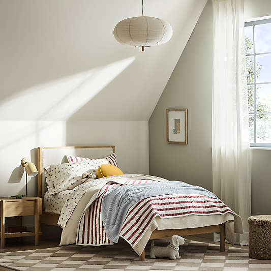 Redondo Natural Wood and Upholstered Kids Bed