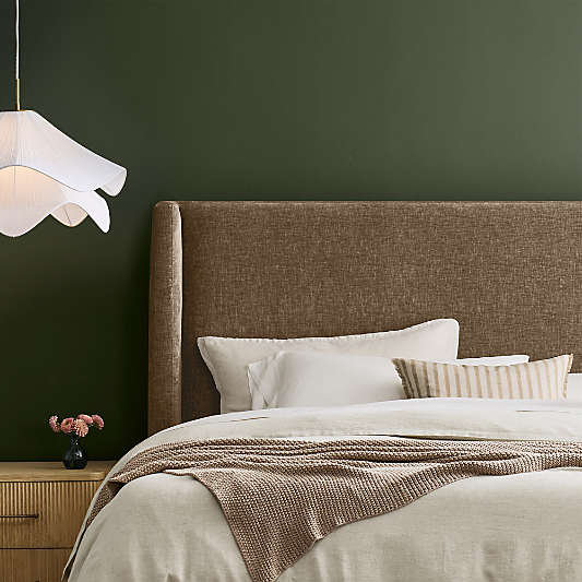 Arden Shelter Upholstered King Storage Bed