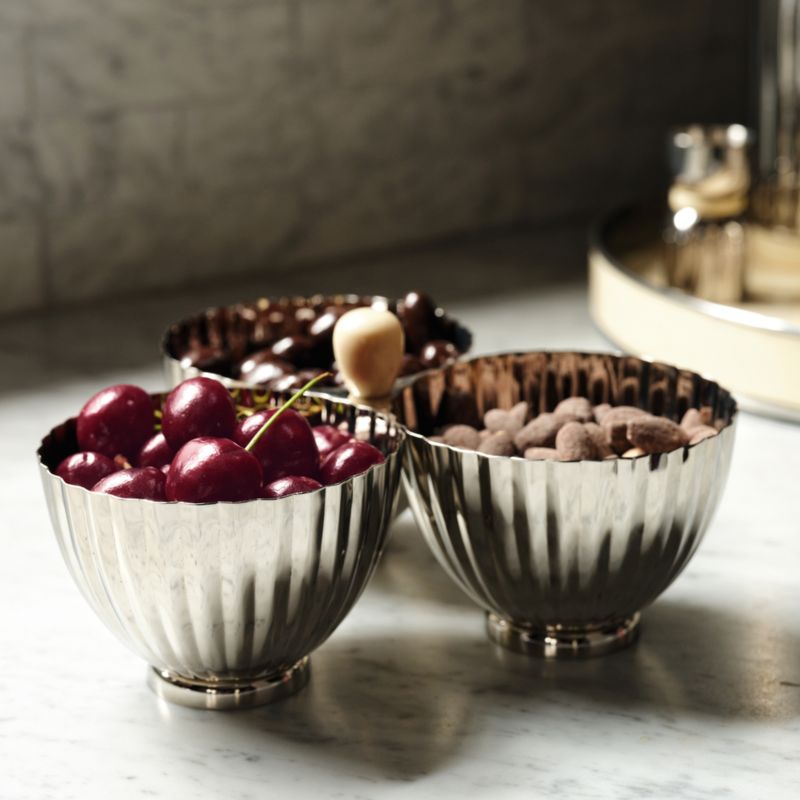 Romeo 3 Part Server by Laura Harrier & Tiffany Howell - image 1 of 4