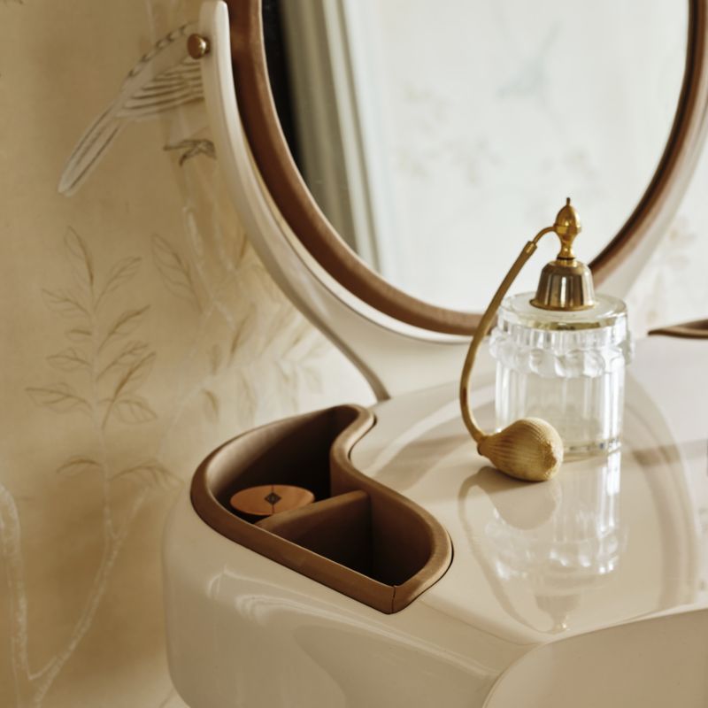 Cinema Vanity by Laura Harrier & Tiffany Howell - image 4 of 12