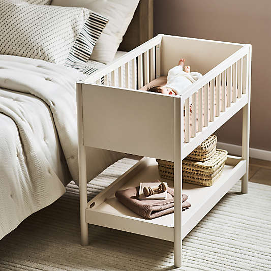 Classic Linen Wood Baby Bassinet with Mattress Pad