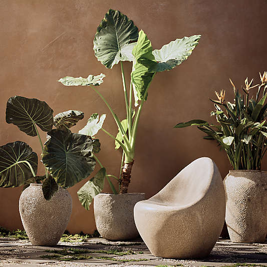 Nogu Graphite Concrete Outdoor Lounge Chair