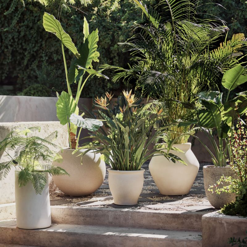 Veridia 15" x 16.5" Sand Indoor/Outdoor Ficonstone Planter - image 2 of 6