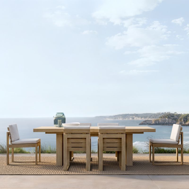 Mallorca 92"-114" Solid Wood Extendable Outdoor Dining Table