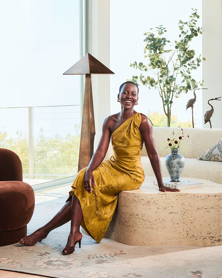 Lupita Nyong'os Indoor Home