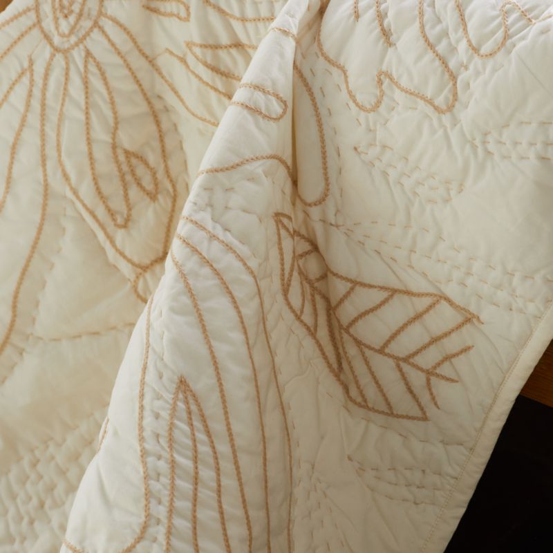 Ellsworth Organic White Floral Baby Crib Quilt - image 2 of 6