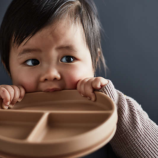 Mushie Natural Suction Silicone Plate