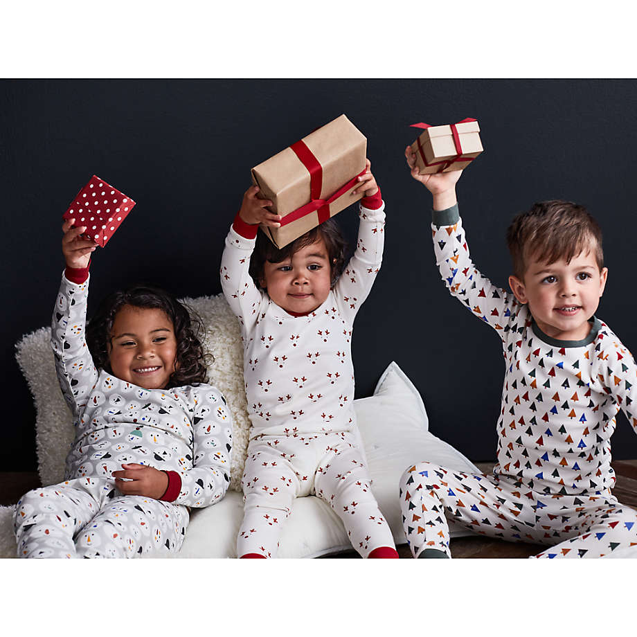 Crate and barrel pajamas store