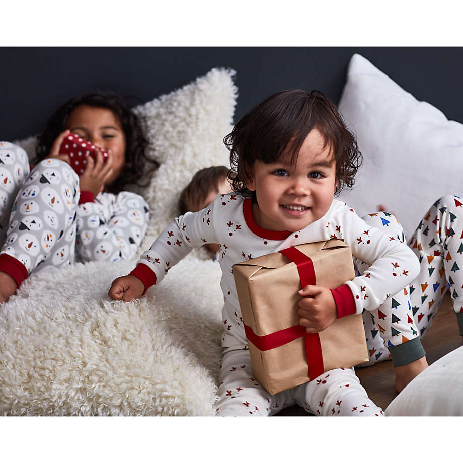 Crate and barrel pajamas store