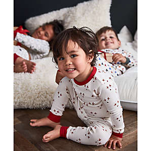 Crate and barrel pajamas store