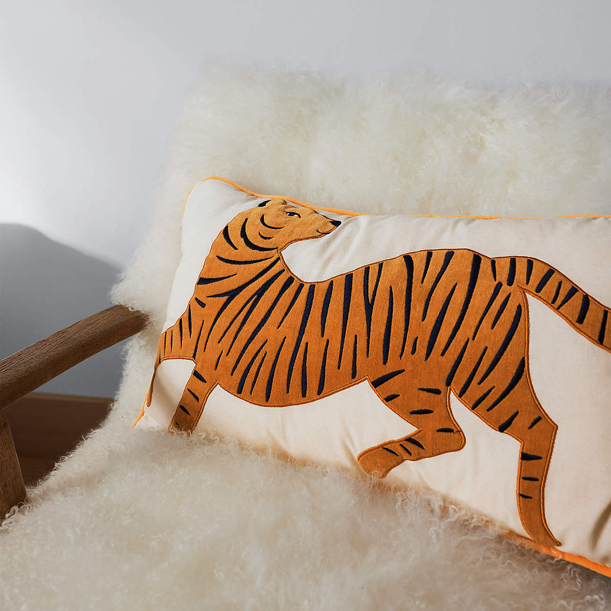 Urban outfitters tiger pillow 2025
