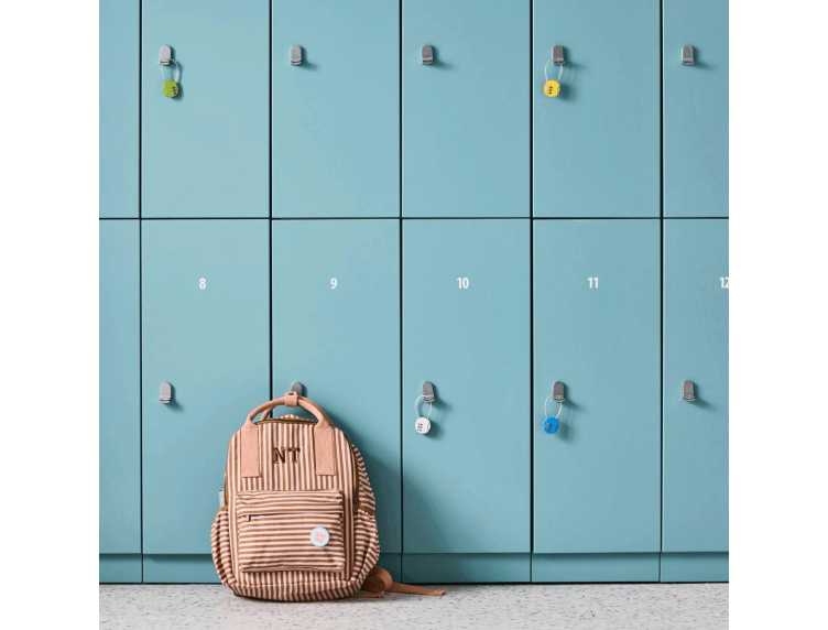 backpack features