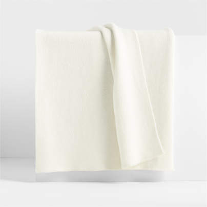 Calda Chantilly 70"x55" Pampas Ivory Throw Blanket