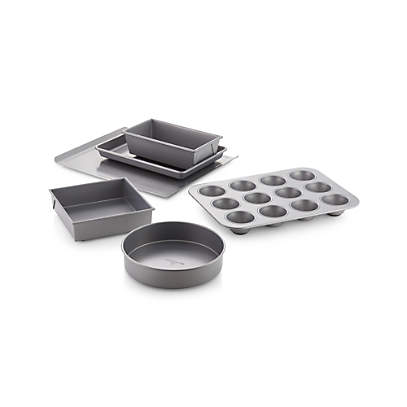 Calphalon Non-Stick Muffin Pan, 12 Cups, Sturdy Metal Baking Pan, Cupcakes