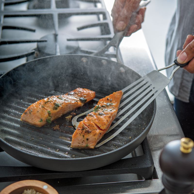 OXO ® Fish Spatula - image 1 of 10